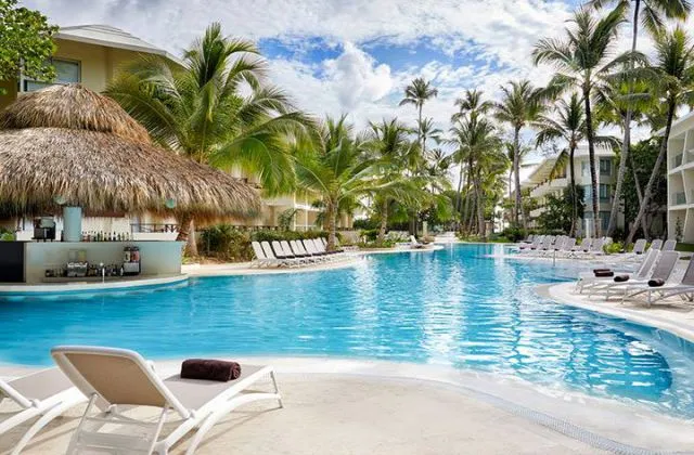Sunscape Dominican Beach Pool Sun Club